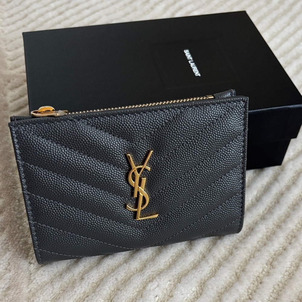 ✨NWT✨ YSL Cassandre Fragments Bi-fold Wallet (100% Authentic)